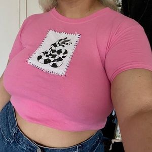 pink beetlejuice sandworm shirt